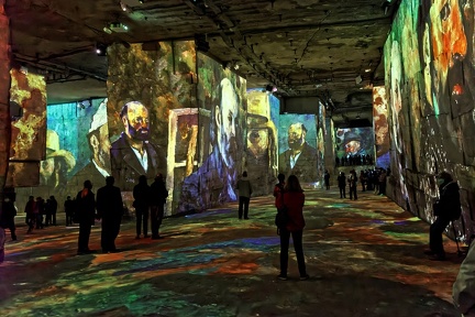 10_Cezanne_aux_carrieres_de_lumieres
